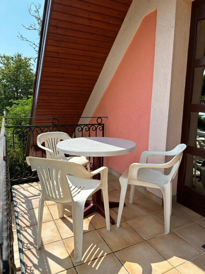 Apartment Roman Villa Hévíz 外观 照片