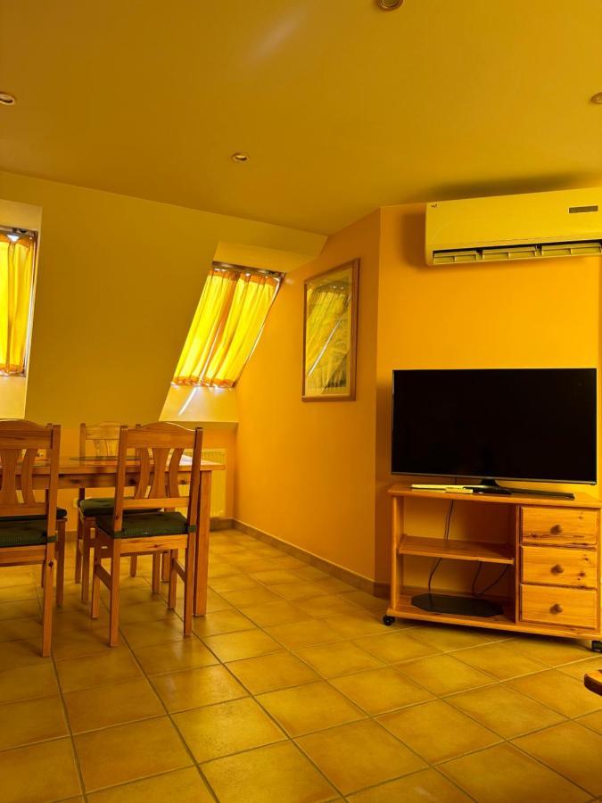 Apartment Roman Villa Hévíz 外观 照片